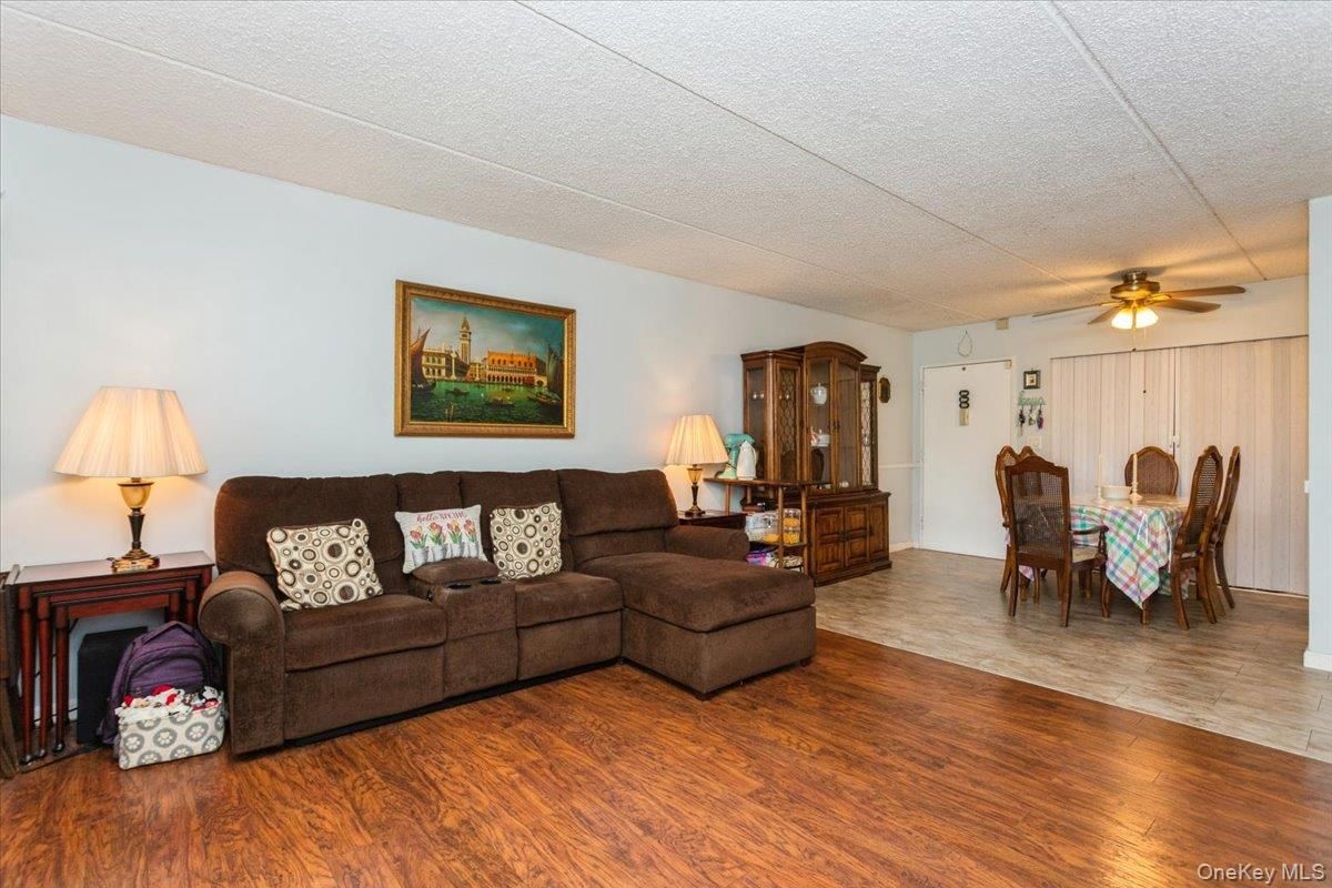 Dining room, Interior, Living room, Wood Texture Flooring
