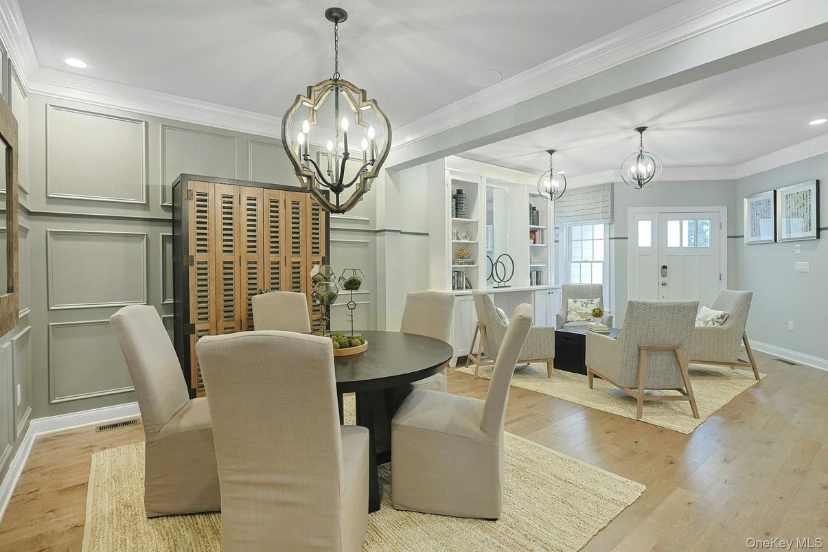 Chandelier, Dining room, Interior, Pendant Lights, Recessed Lighting, Wood Texture Flooring