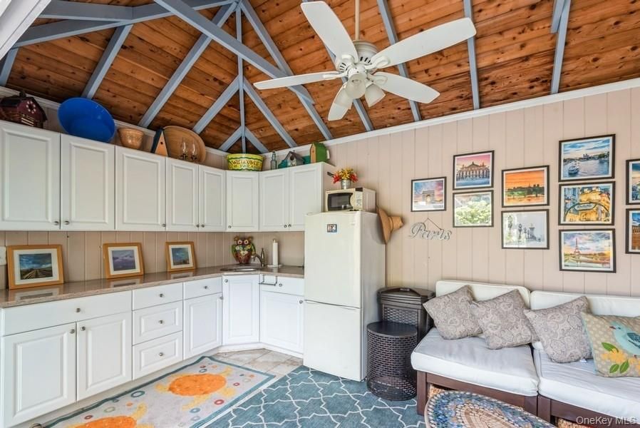 Interior, Kitchen, Wooden Ceilings