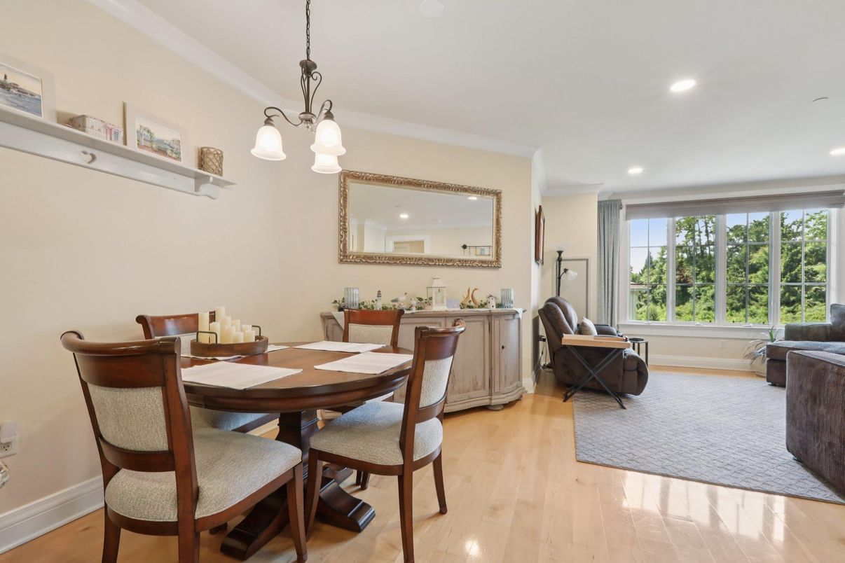 Dining room, Interior, Pendant Lights, Recessed Lighting, Wood Texture Flooring