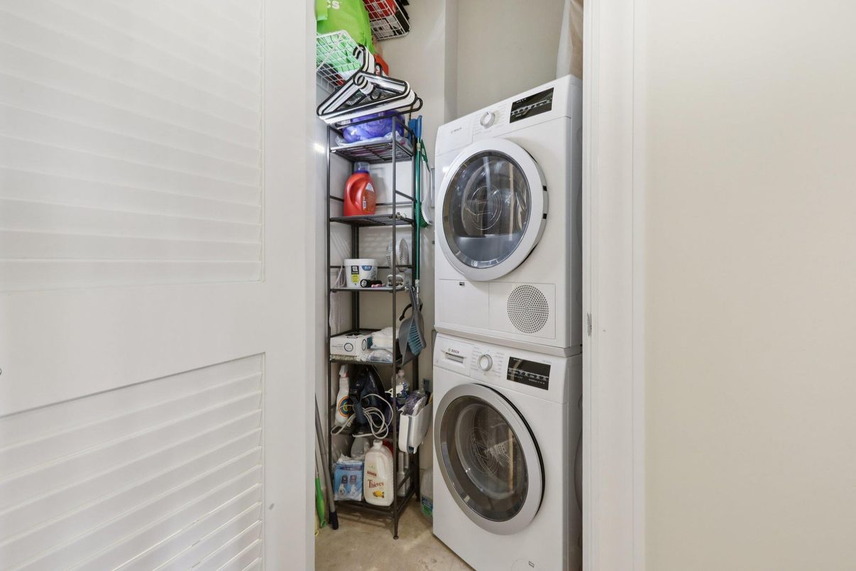 Interior, Utility Closets, Washer