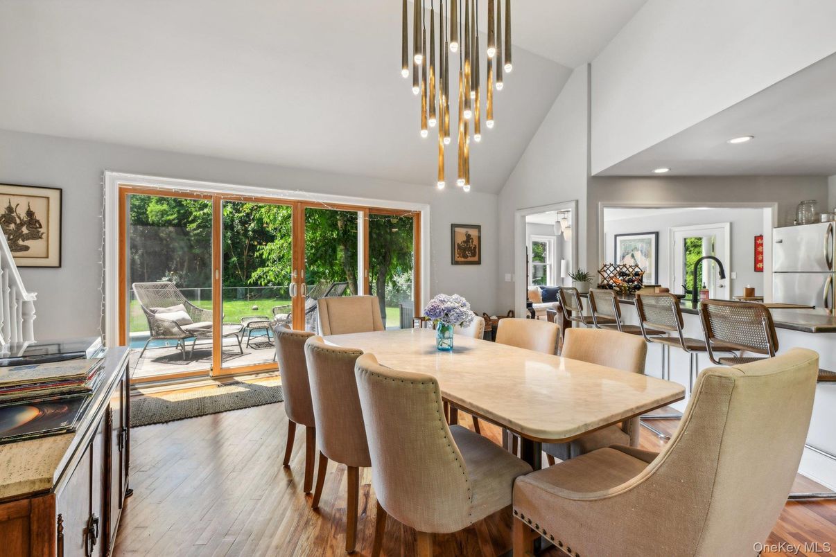 Dining room, Interior, Pendant Lights, Recessed Lighting, Wood Texture Flooring