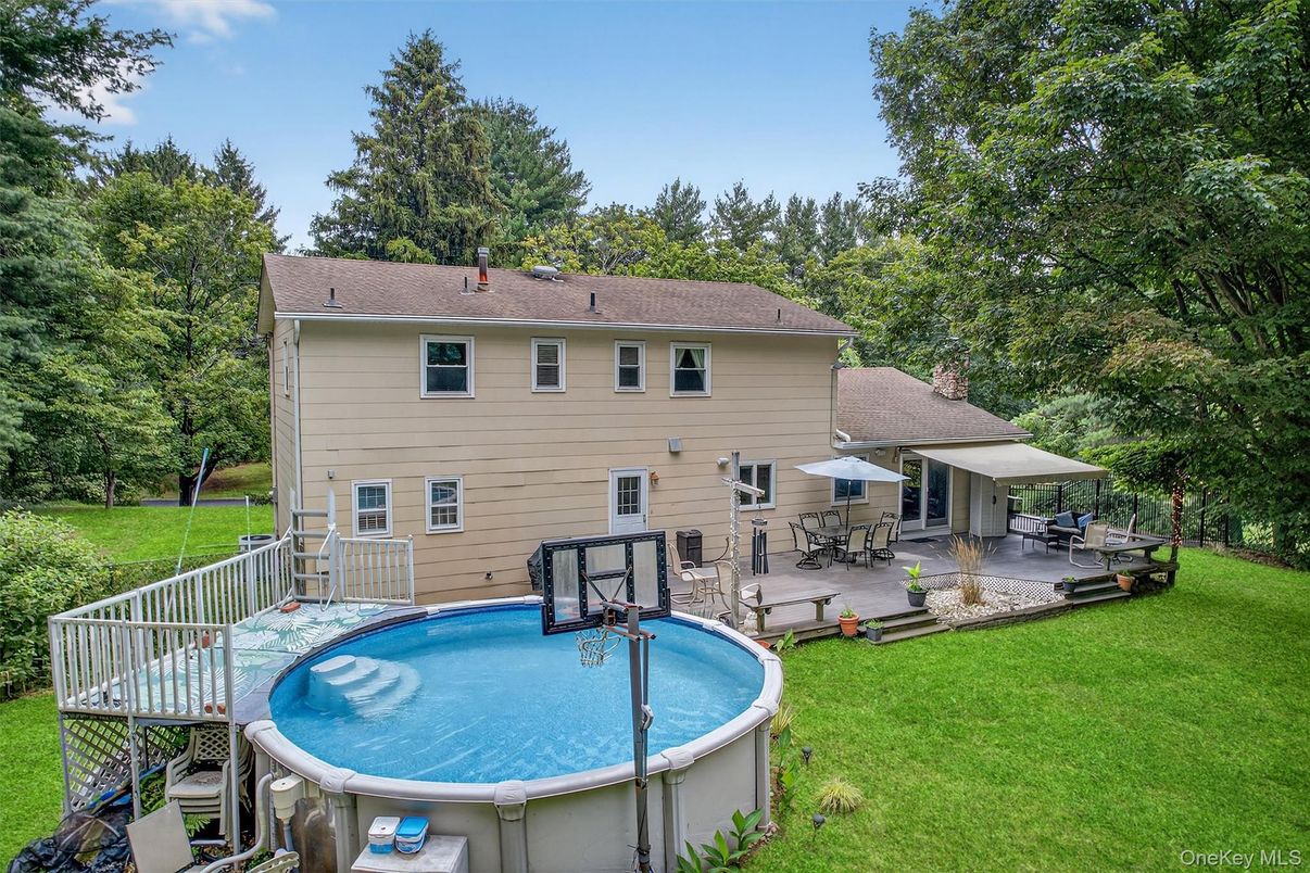 Backyard, Exterior, Pool