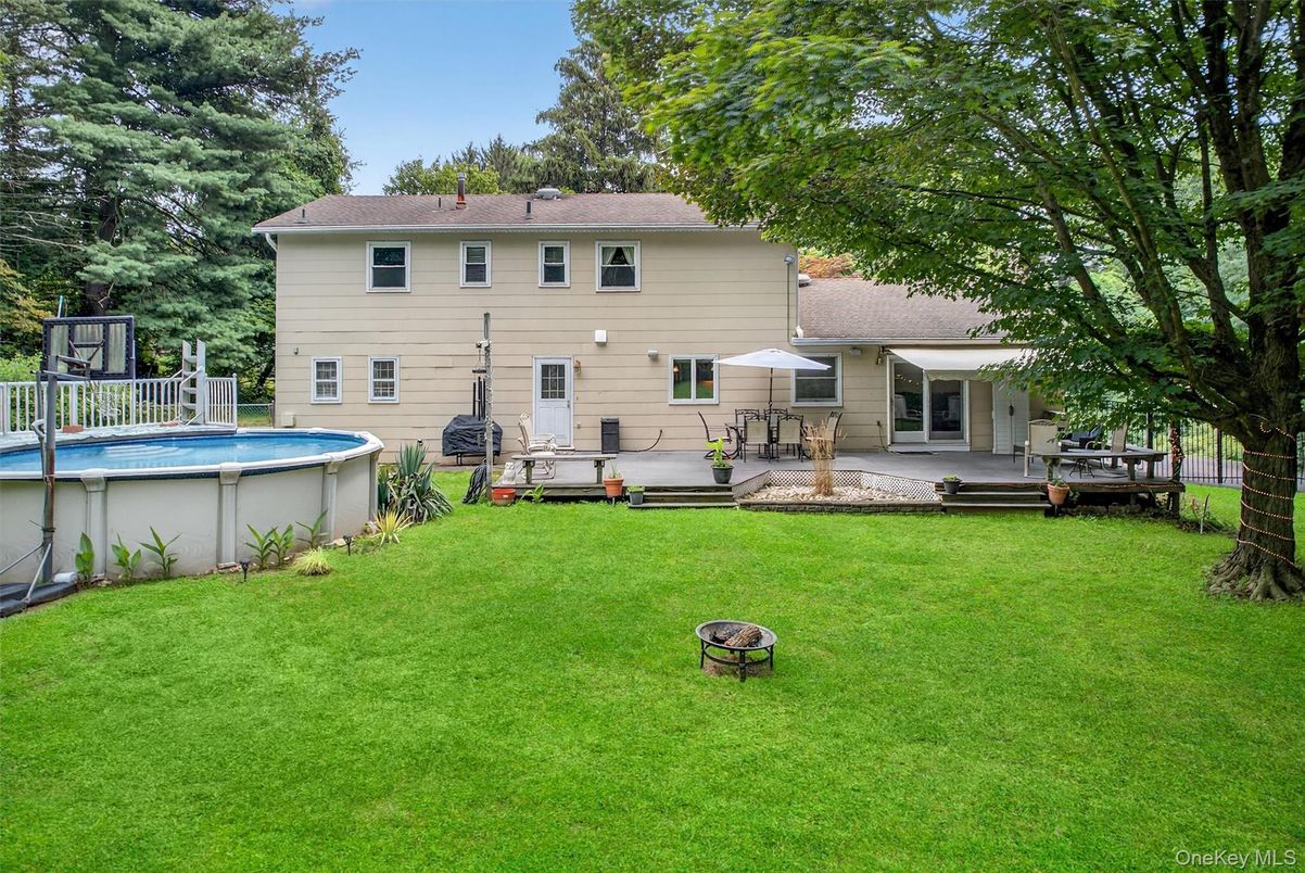 Backyard, Exterior, Pool