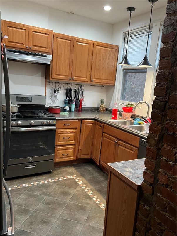 Interior, Kitchen, Pendant Lights, Recessed Lighting