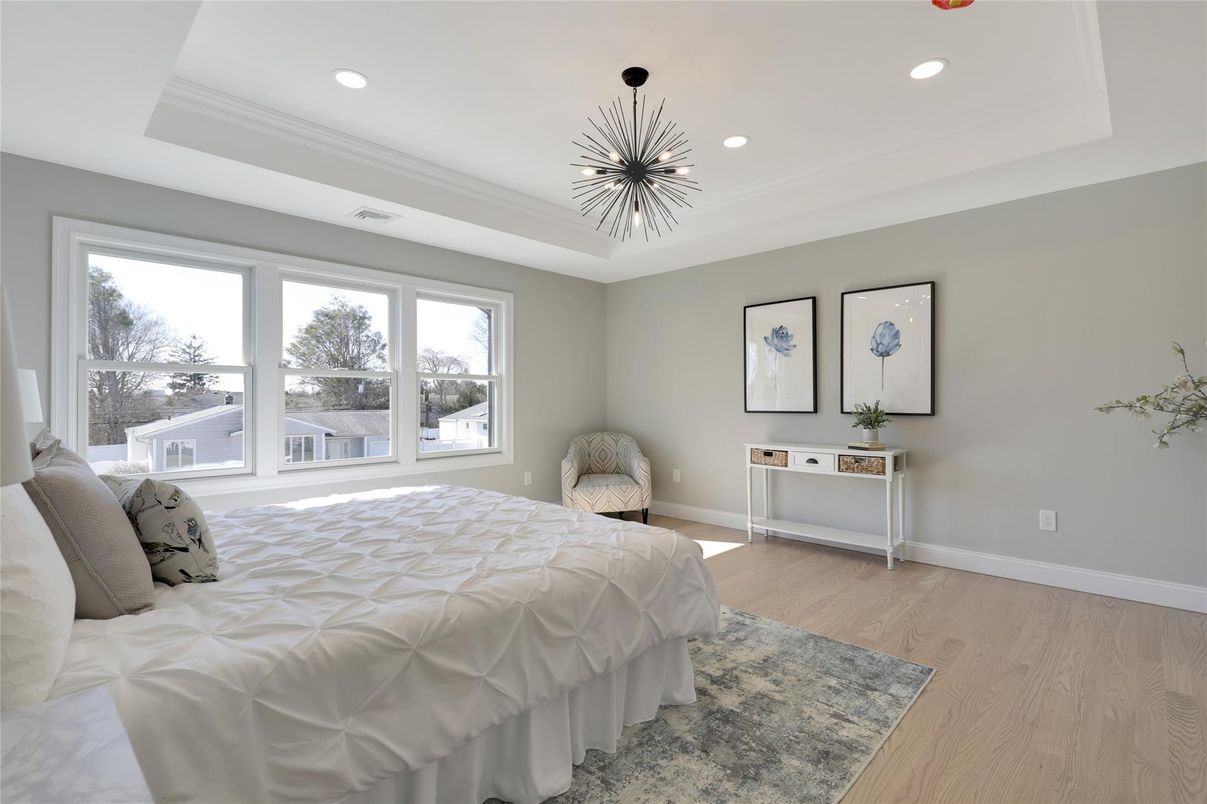 Bedroom, Interior, Pendant Lights, Recessed Lighting, Wood Texture Flooring