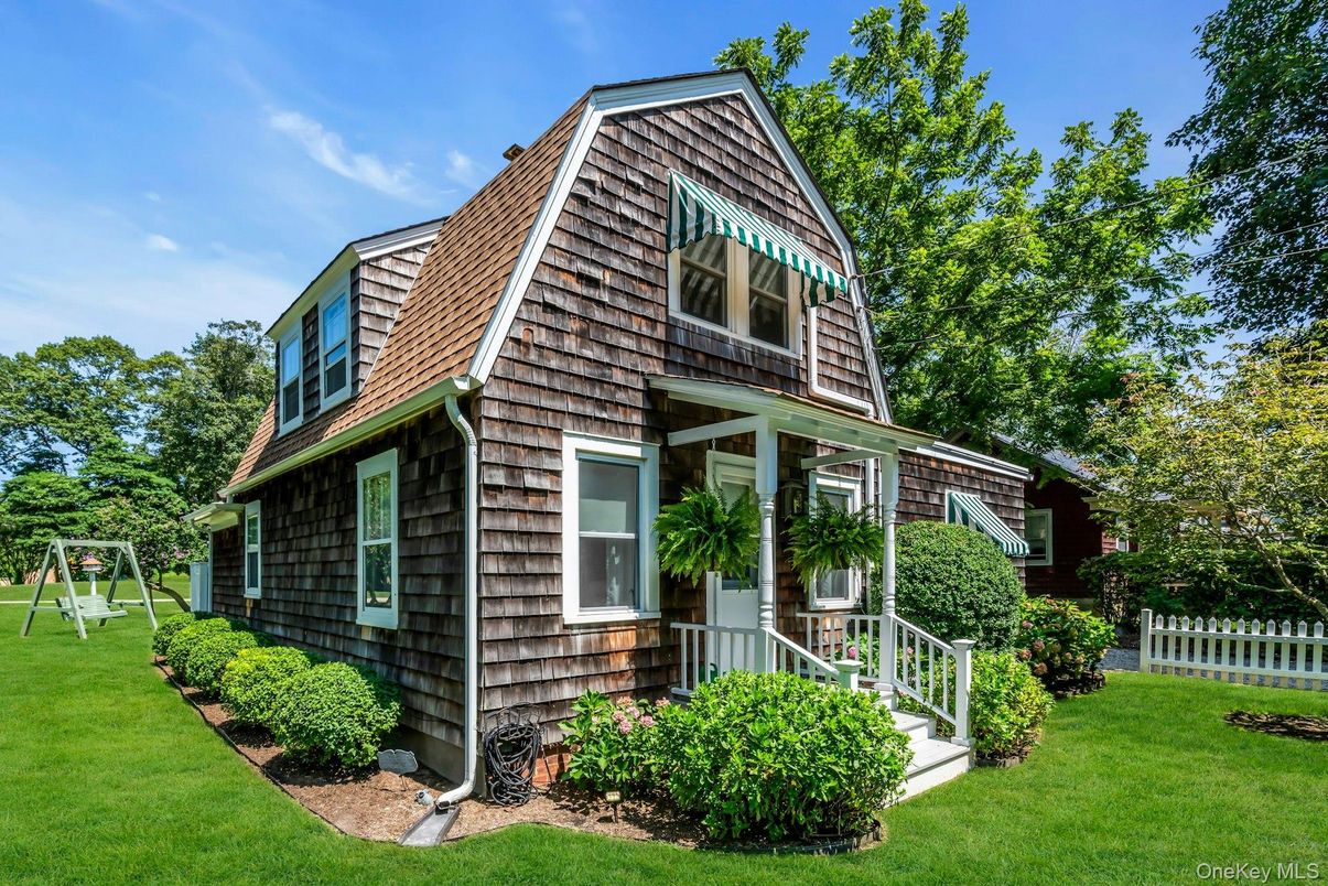 Backyard, Exterior, Playground