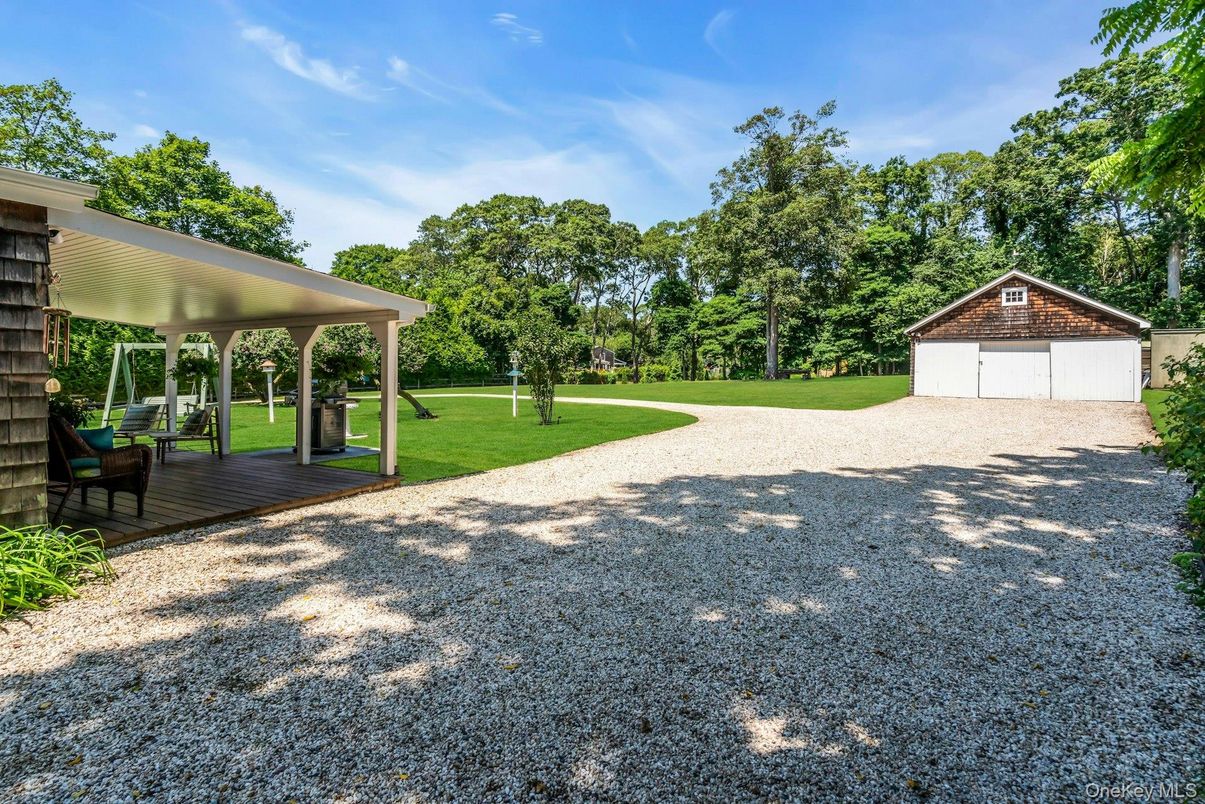 Backyard, Detached Garage, Exterior