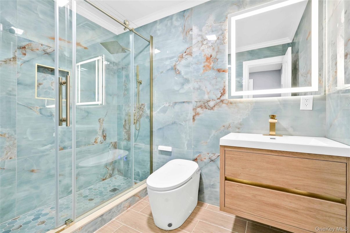 Bathroom, Glass Shower, Interior
