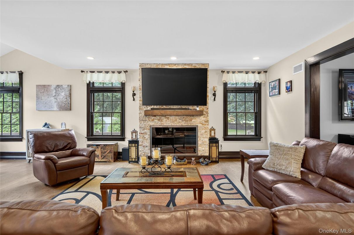 Fireplace, Interior, Living room, Recessed Lighting, Wood Texture Flooring