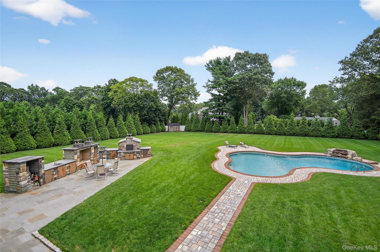 Backyard, Exterior, Outdoor Kitchen, Pool