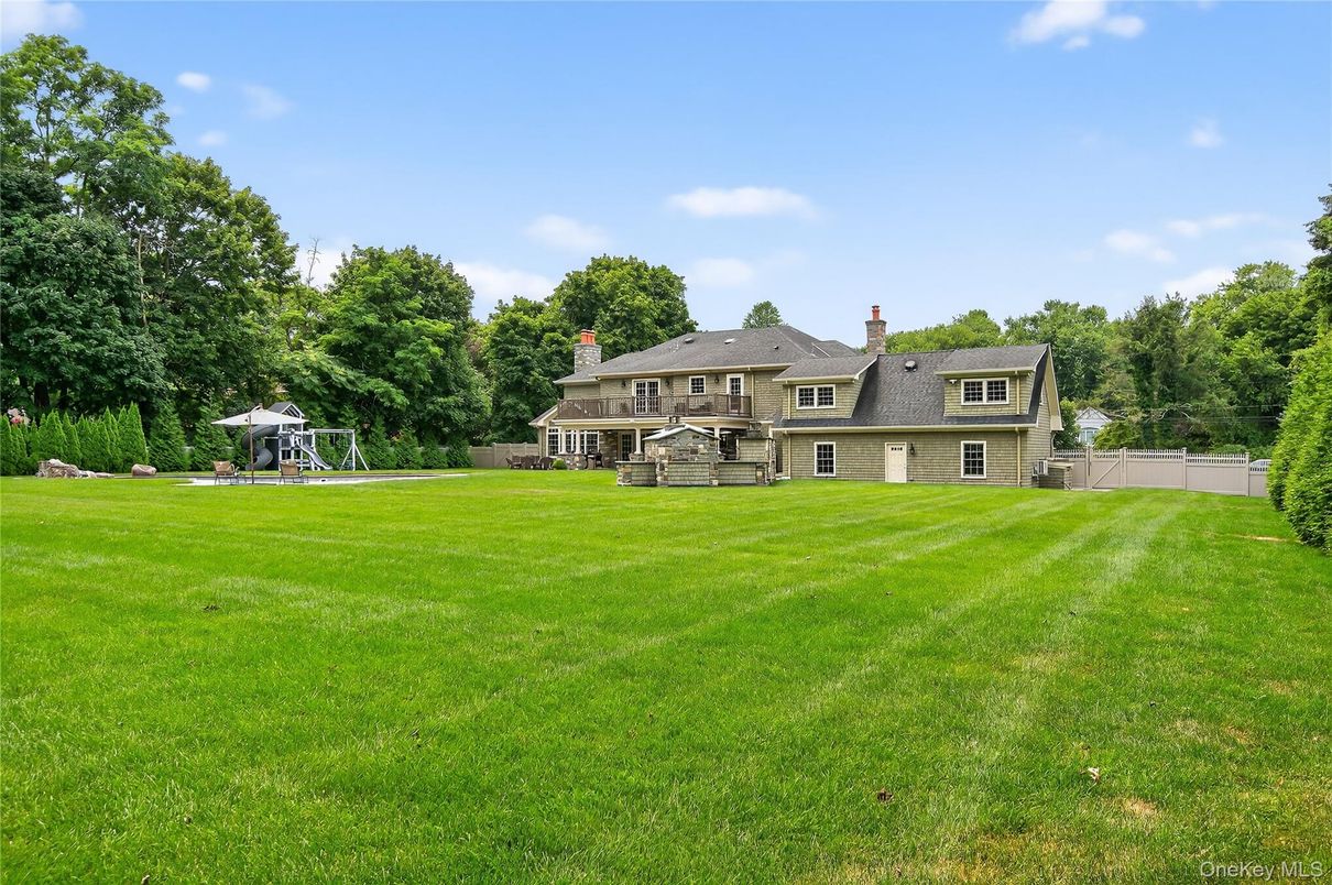 Backyard, Exterior, Playground