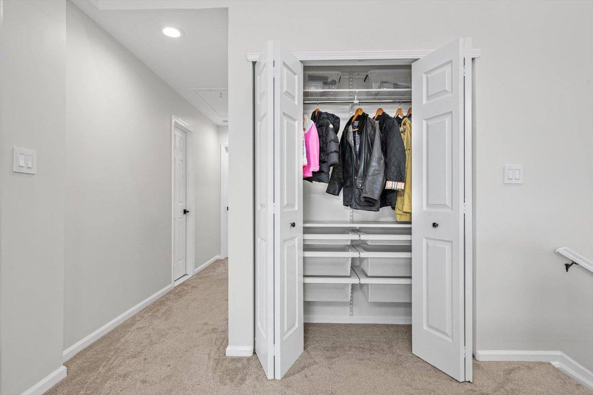 Interior, Recessed Lighting, Walk-in Closets