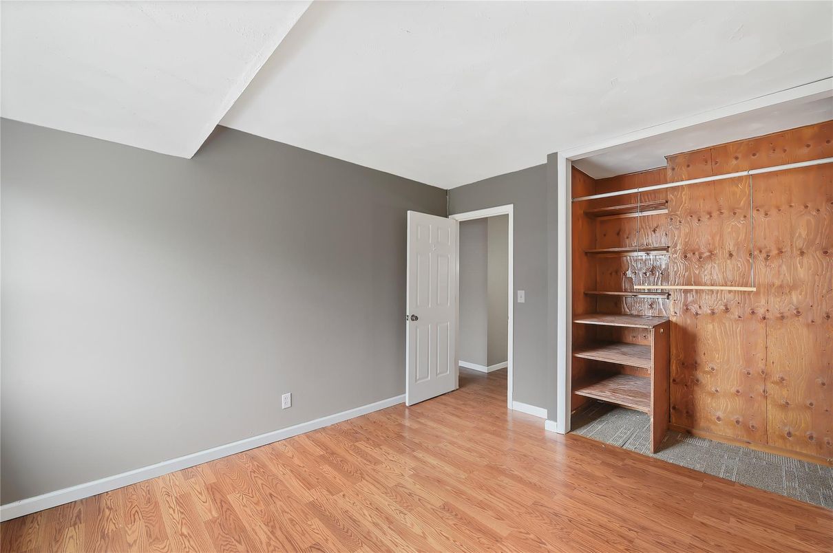 Empty room, Interior, Wood Texture Flooring, Wooden Walls