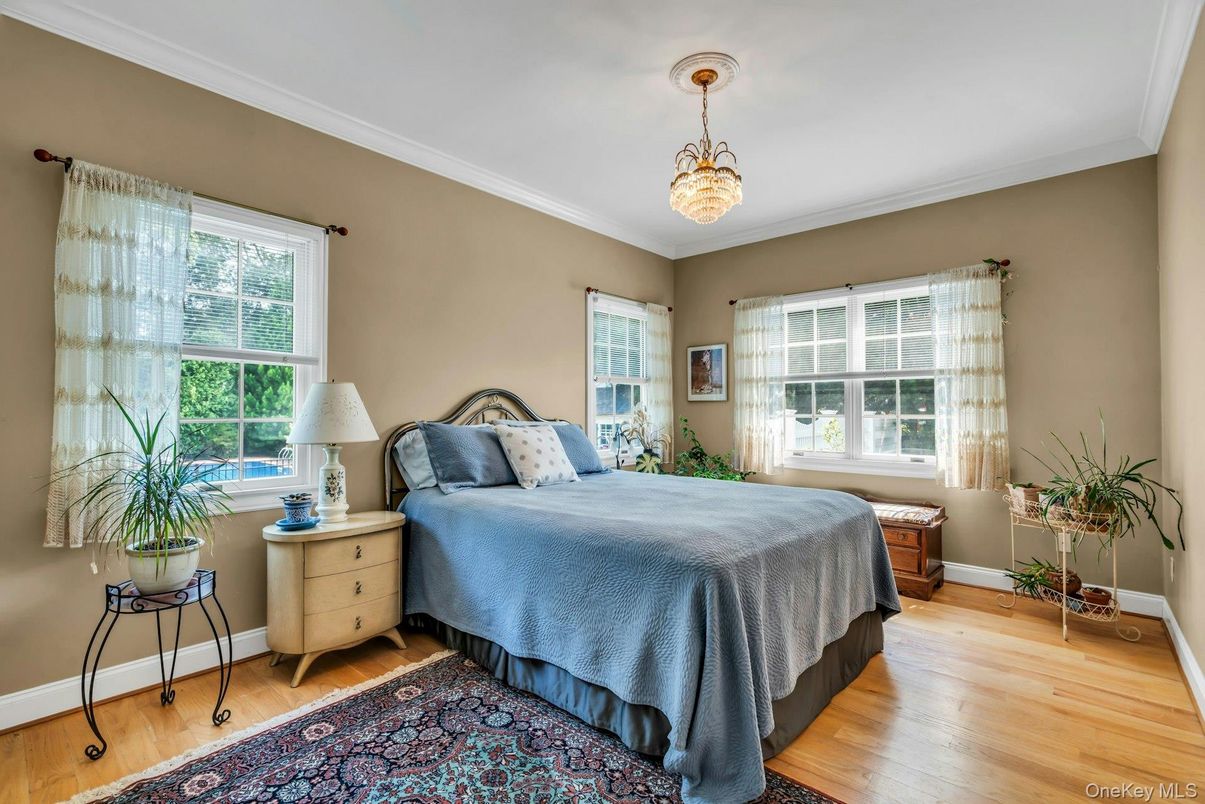 Bedroom, Interior, Pendant Lights, Wood Texture Flooring