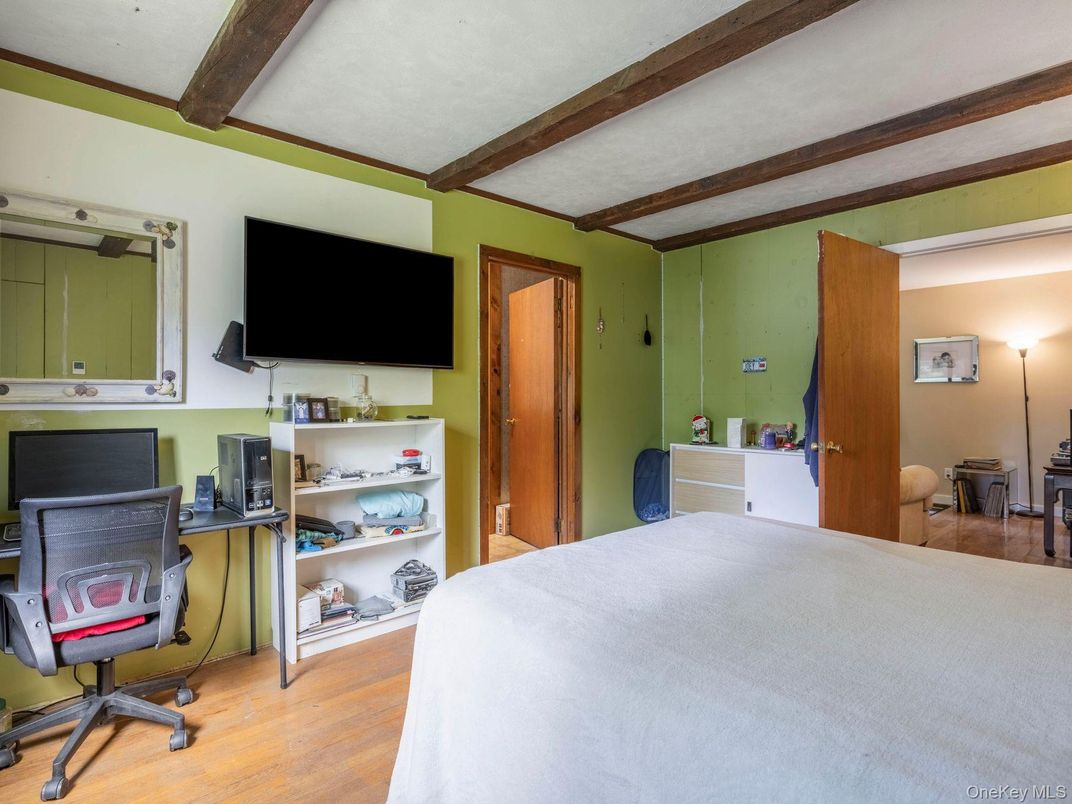 Bedroom, Home Office, Interior, Wooden Beams, Wood Texture Flooring