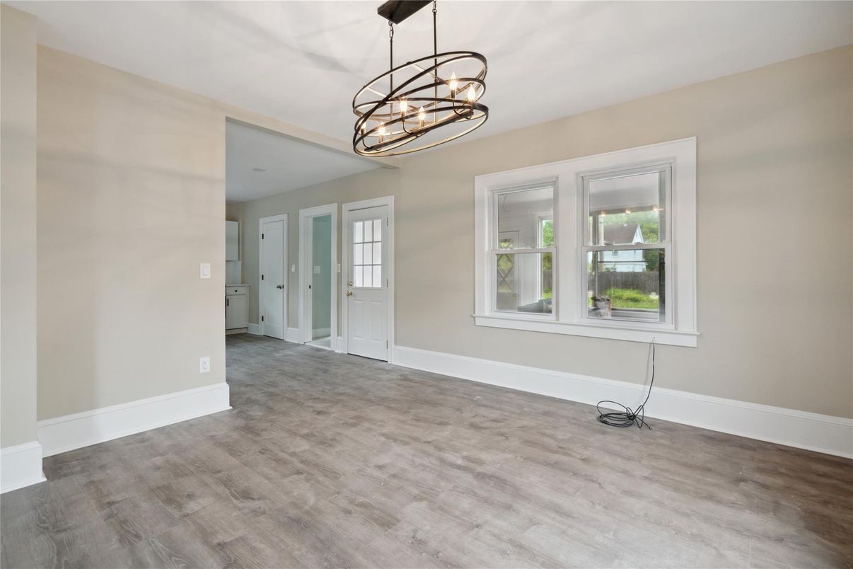 Chandelier, Empty room, Interior, Pendant Lights, Wood Texture Flooring