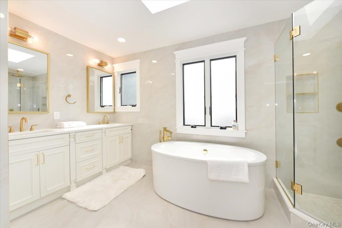 Bathroom, Dual Sink Vanities, Free Standing Baths, Glass Shower, Interior, Recessed Lighting