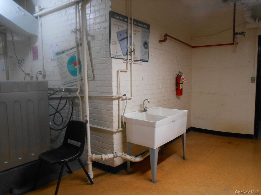 Bathroom, Free Standing Baths, Interior