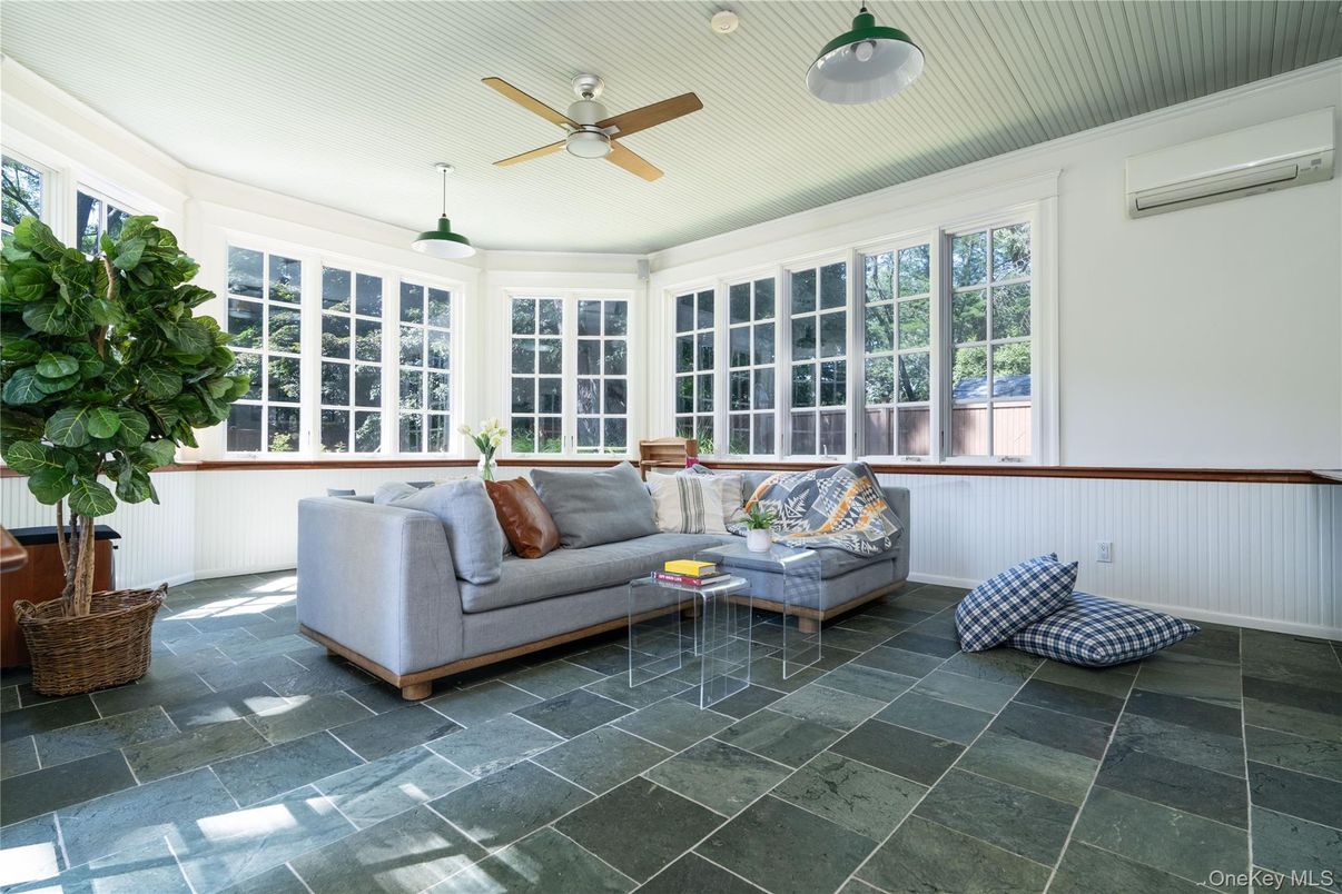 Interior, Living room, Pendant Lights, Sun Room