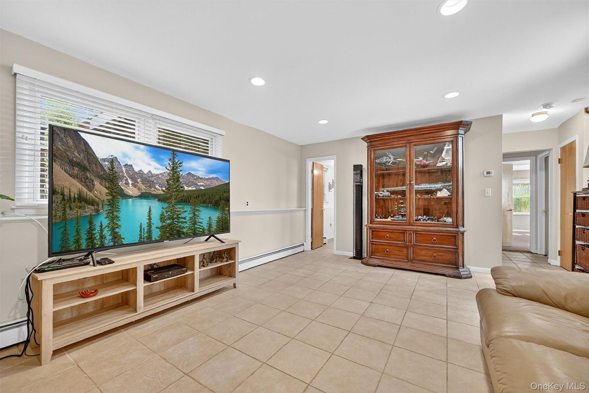 Interior, Recessed Lighting