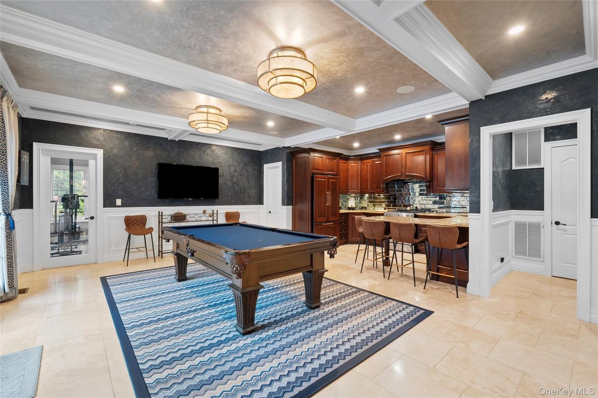 Billiard Table, Game Room, Interior, Kitchen, Recessed Lighting