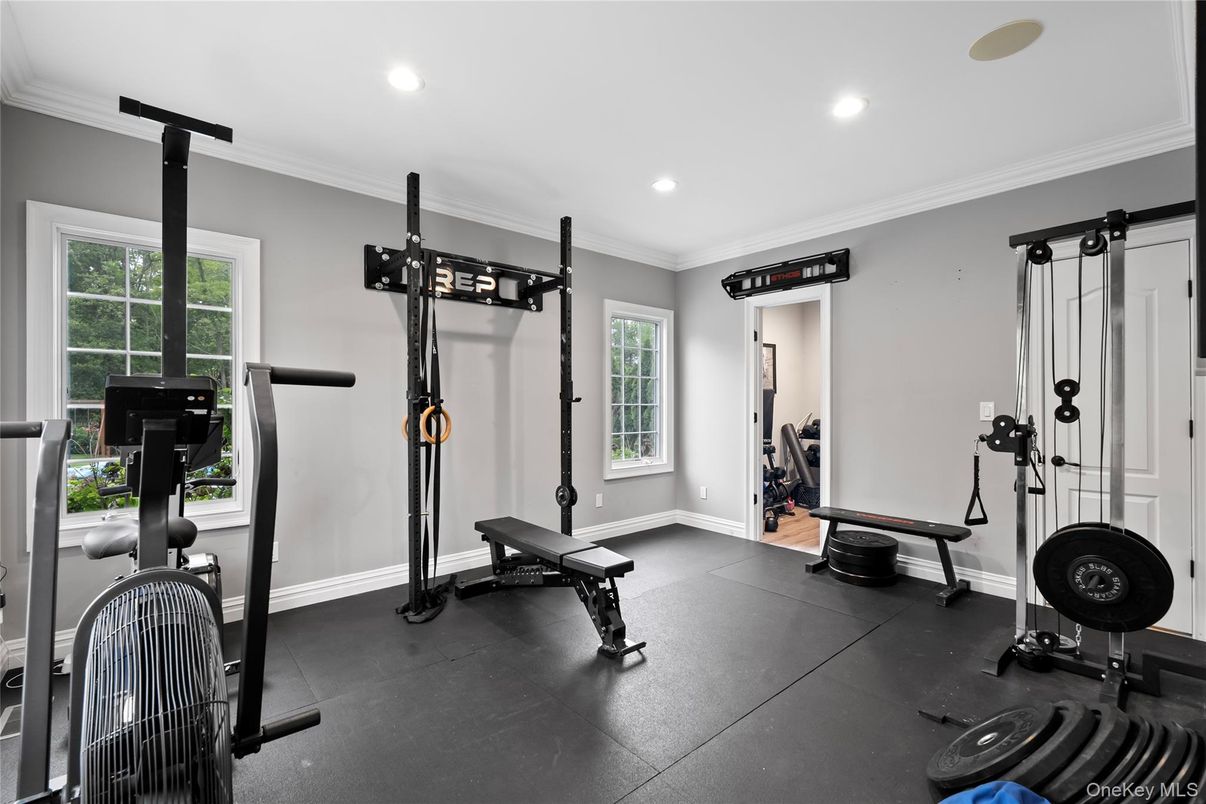 Fitness Equipment, Interior, Recessed Lighting