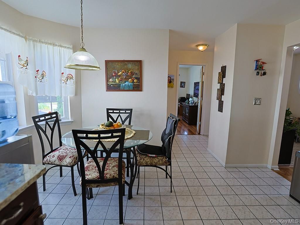 Dining room, Interior, Pendant Lights
