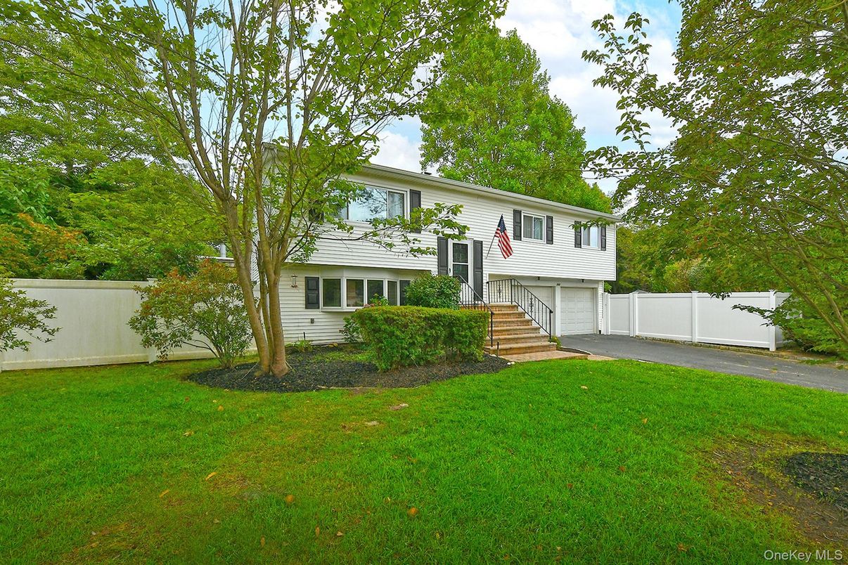 Attached, Backyard, Exterior, Facade, Raised Ranch
