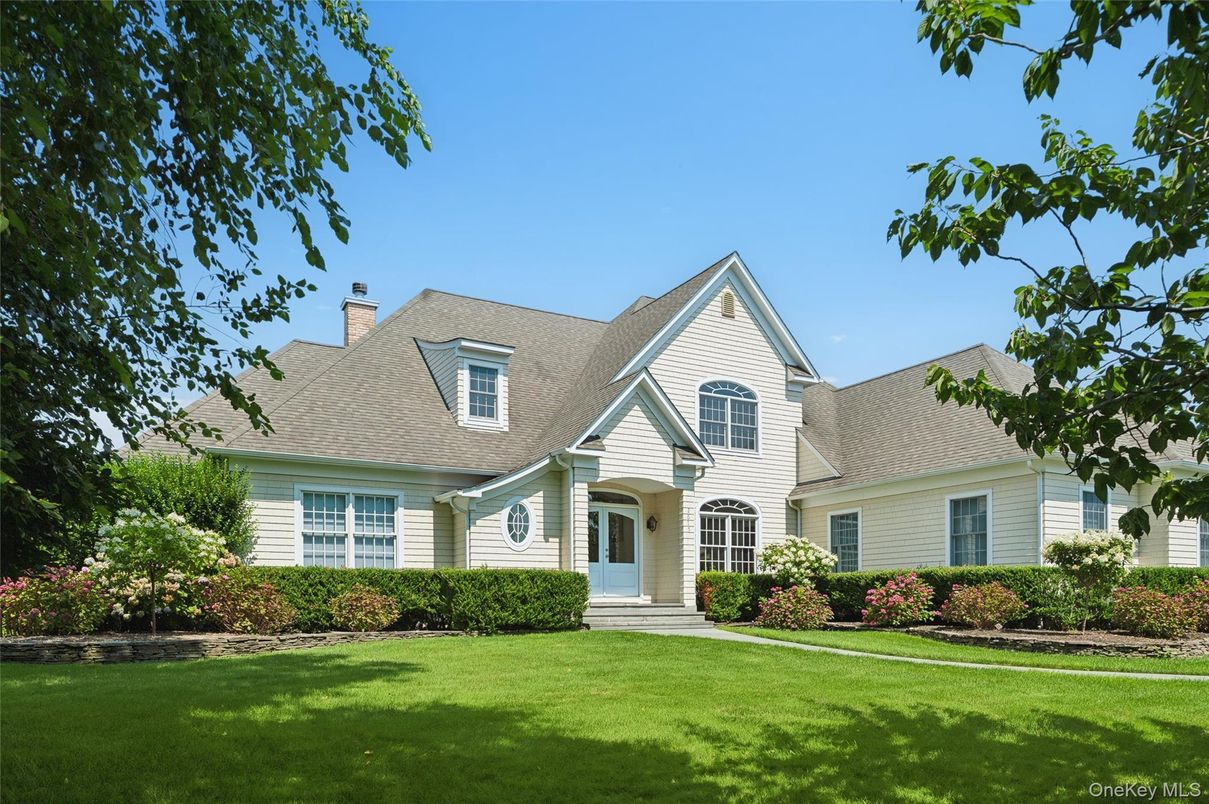 Backyard, Exterior, Facade, Farmhouse