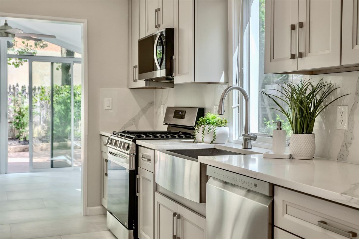 Interior, Kitchen, Stainless Steel Appliances
