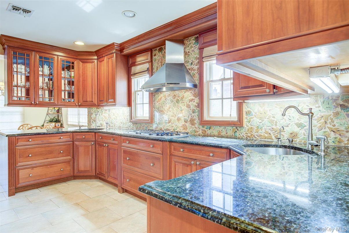 Interior, Kitchen, Recessed Lighting
