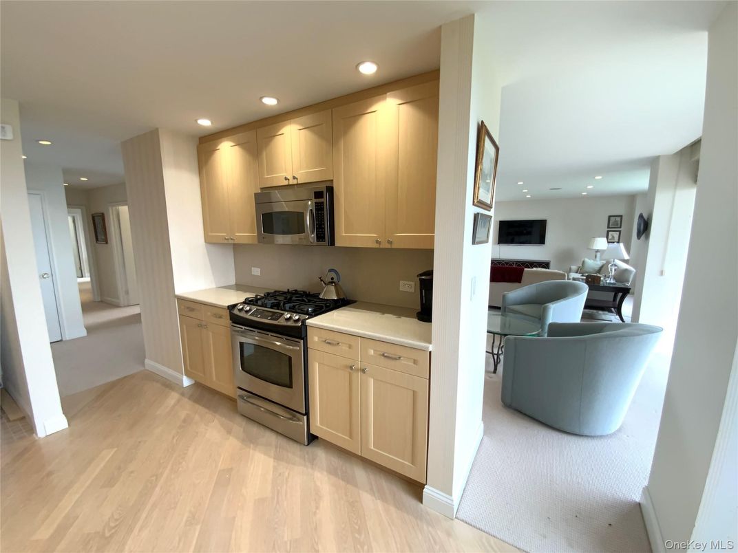 Interior, Kitchen, Living room, Recessed Lighting, Stainless Steel Appliances, Wood Texture Flooring