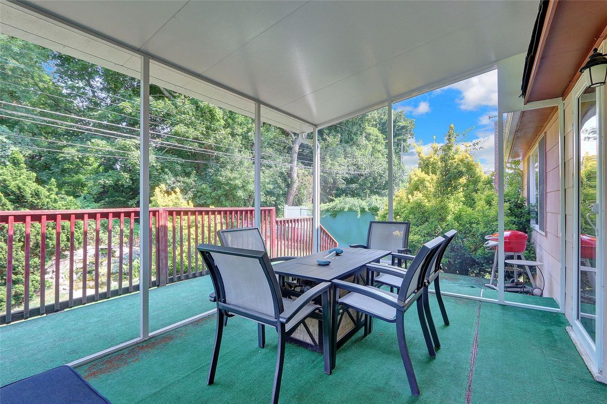 Dining room, Interior, Sun Room