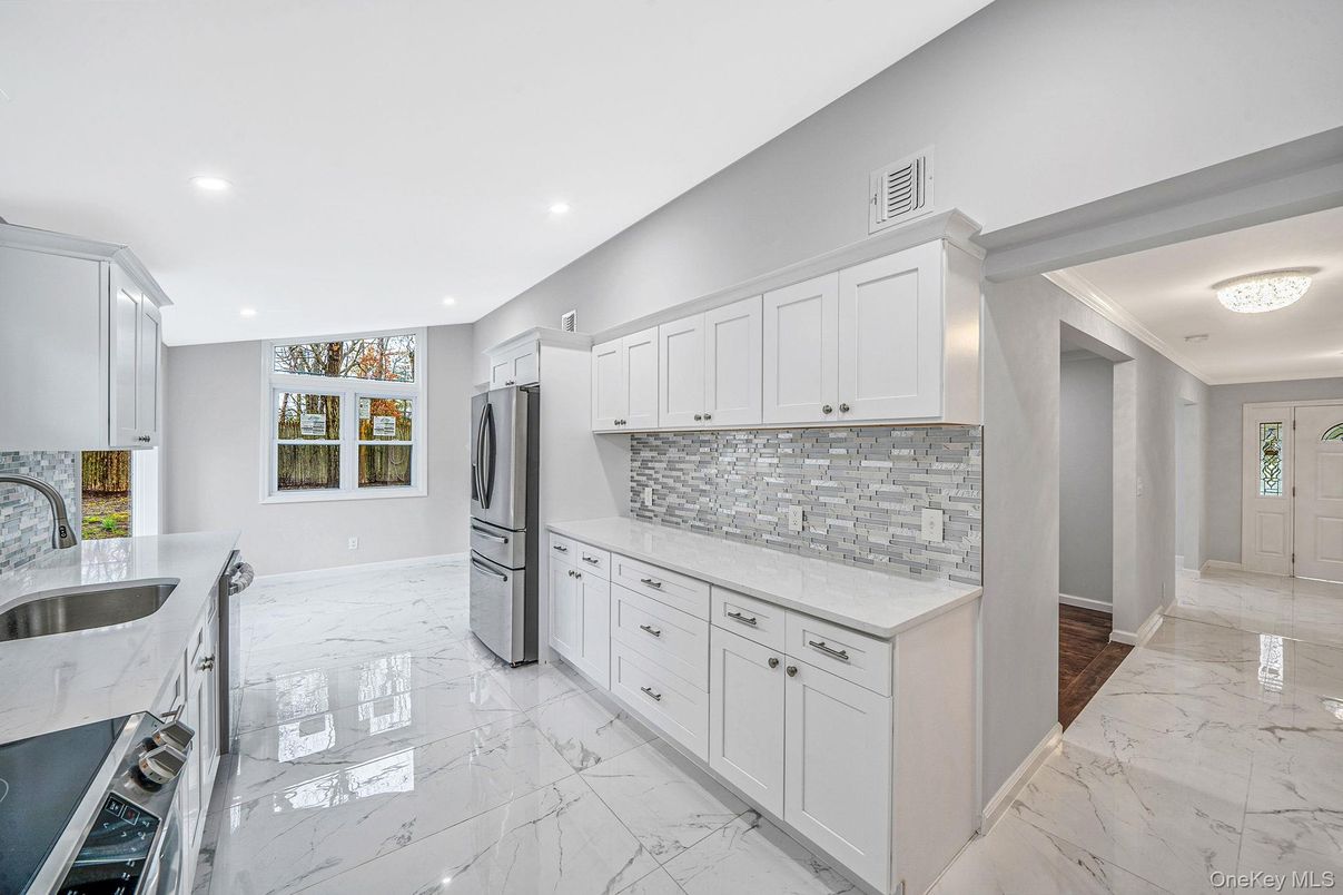 Interior, Kitchen, Marble, Recessed Lighting