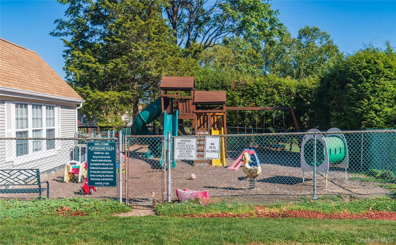 Backyard, Exterior, Playground