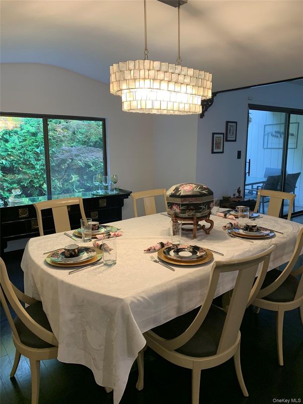 Chandelier, Dining room, Interior, Pendant Lights, Wood Texture Flooring