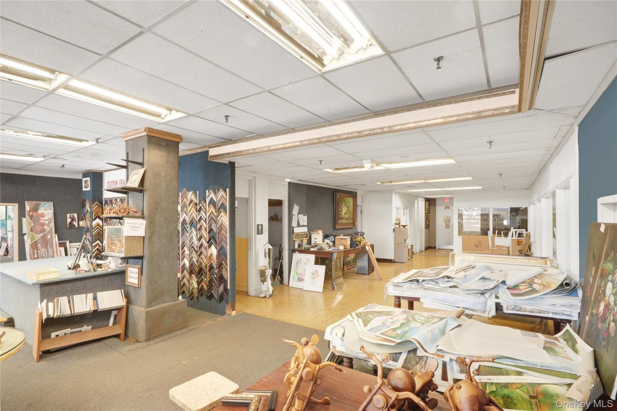 Interior, Recessed Lighting