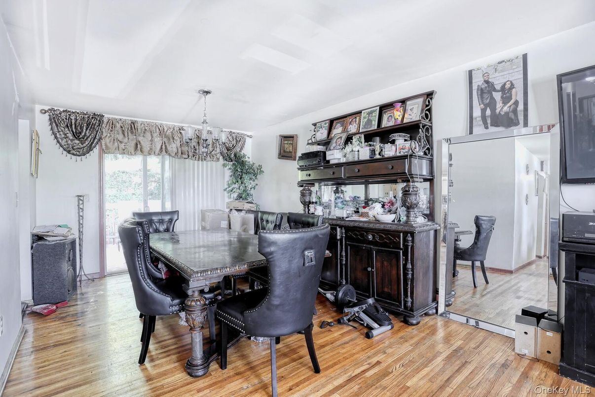 Chandelier, Dining room, Interior, Wood Texture Flooring