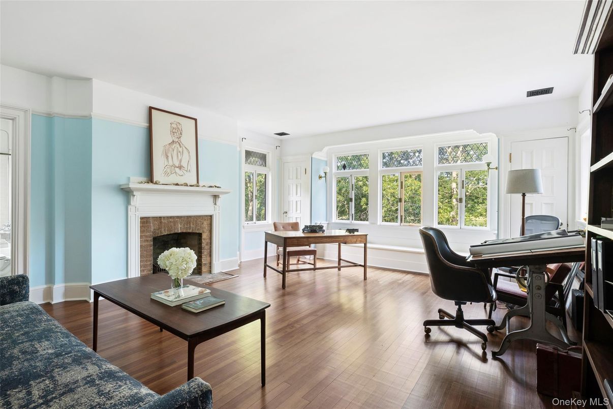 Fireplace, Home Office, Interior, Wood Texture Flooring