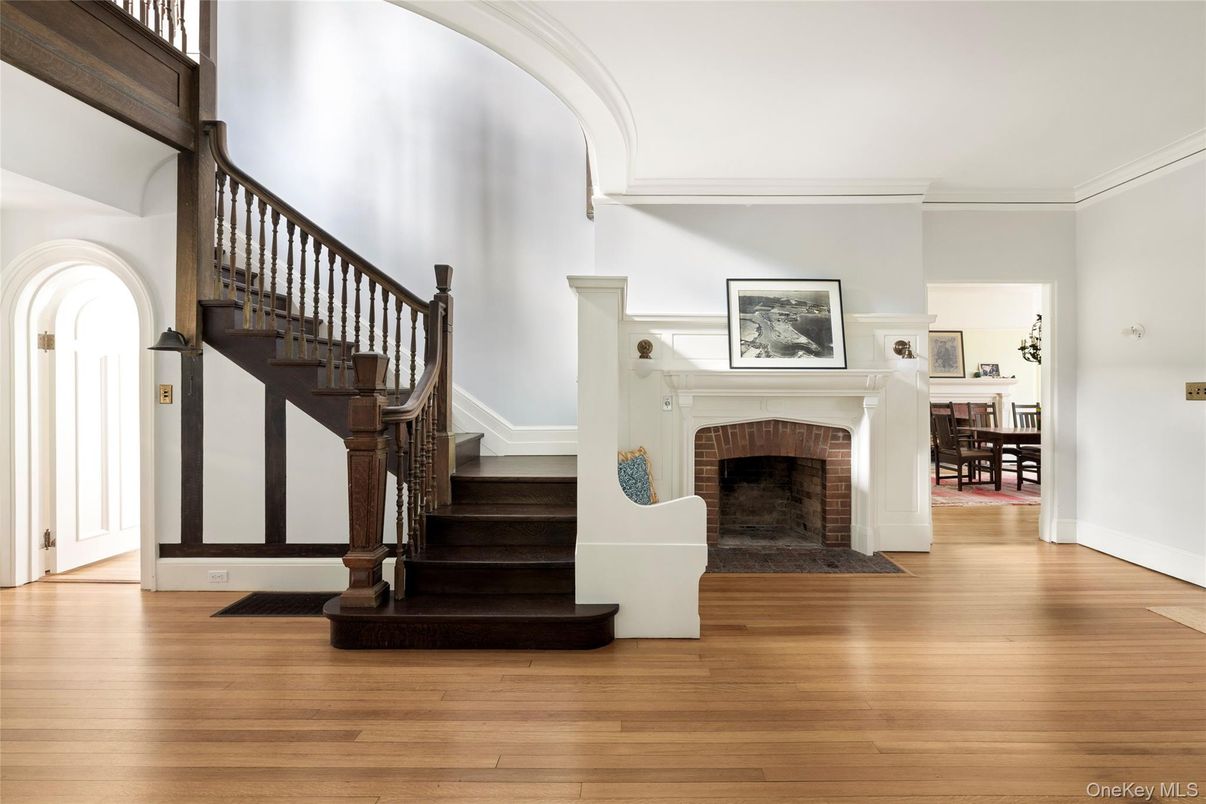Dining room, Fireplace, Interior, Wood Texture Flooring