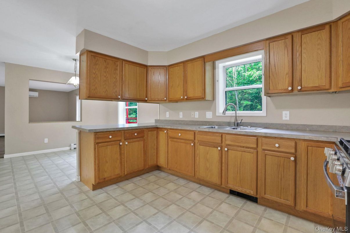 Interior, Kitchen, Pendant Lights