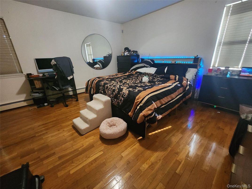 Bedroom, Home Office, Interior, Wood Texture Flooring