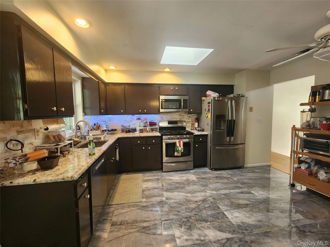Interior, Kitchen, Marble, Recessed Lighting, Stainless Steel Appliances