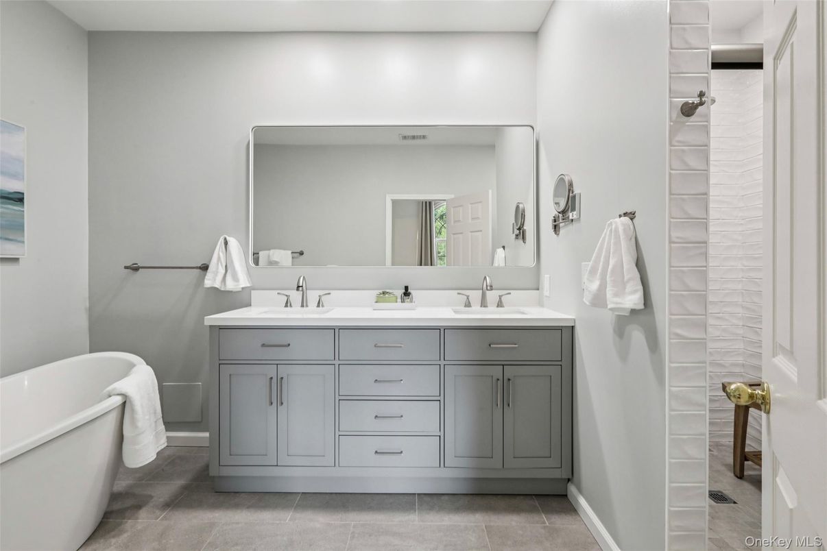 Bathroom, Dual Sink Vanities, Free Standing Baths, Interior