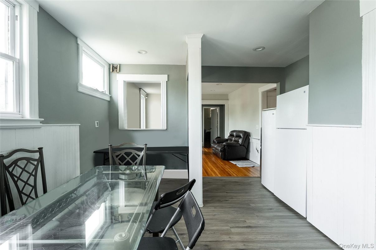 Dining room, Interior, Recessed Lighting, Wood Texture Flooring