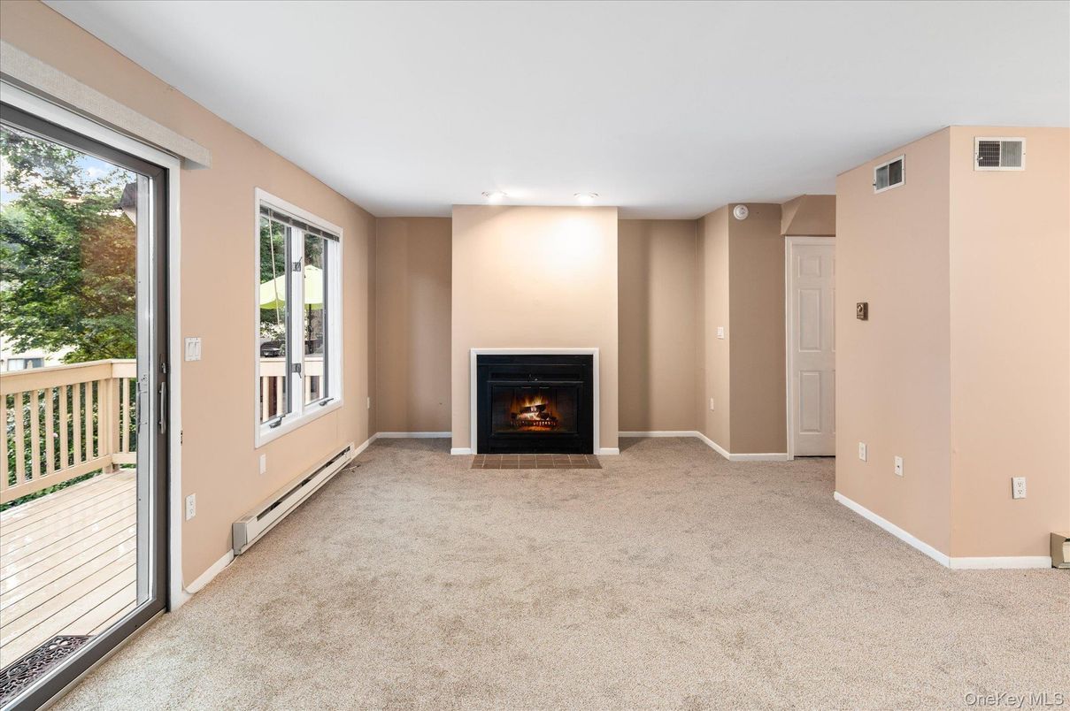 Empty room, Fireplace, Interior, Recessed Lighting