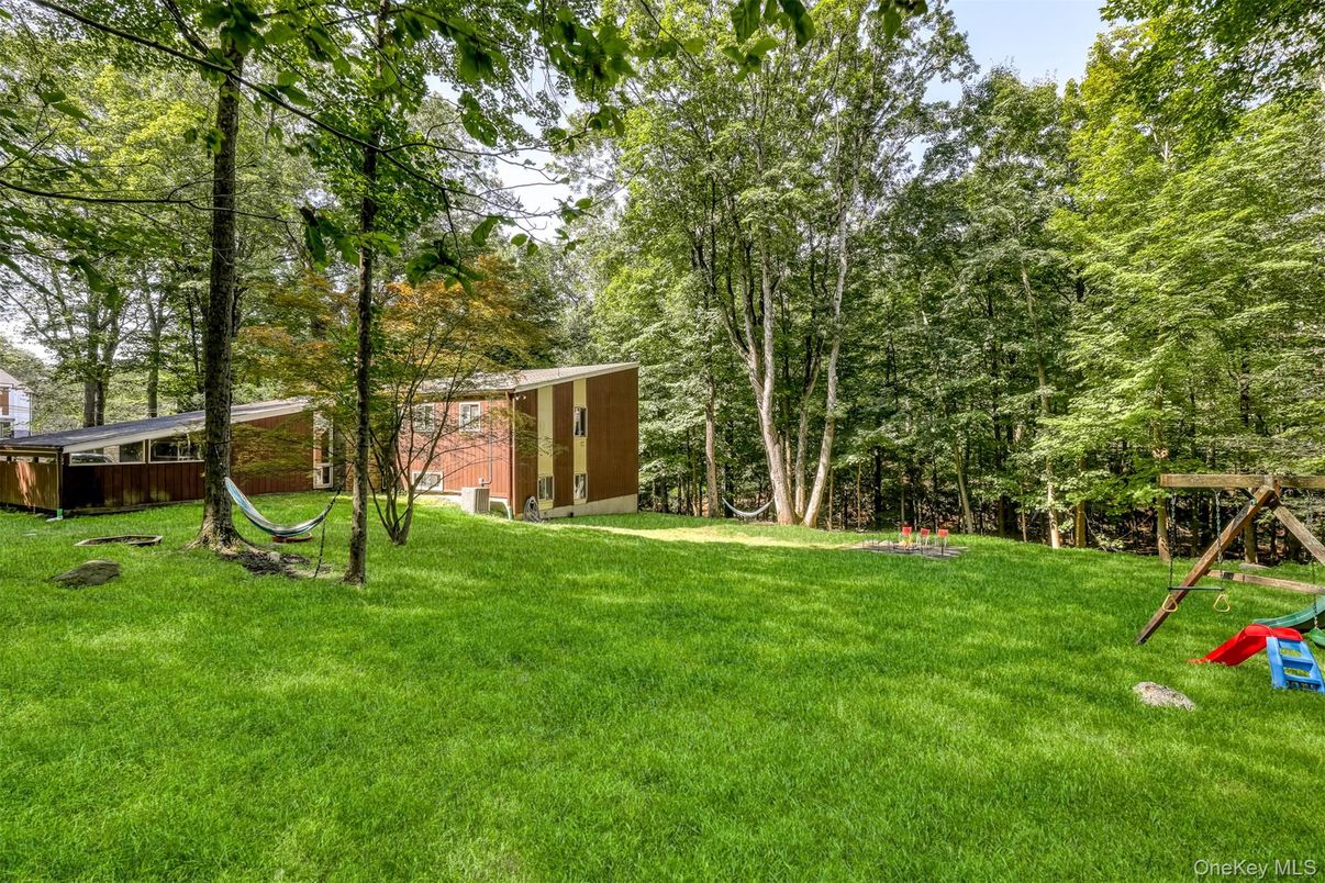 Backyard, Exterior, Playground
