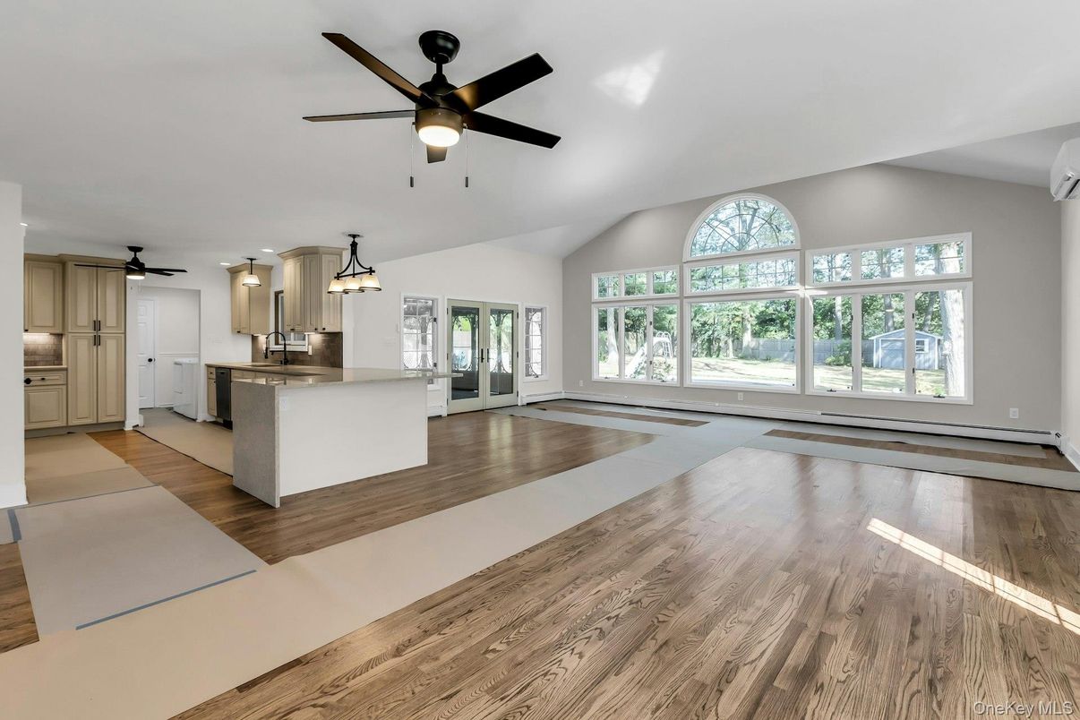 Empty room, Interior, Kitchen, Pendant Lights, Wood Texture Flooring