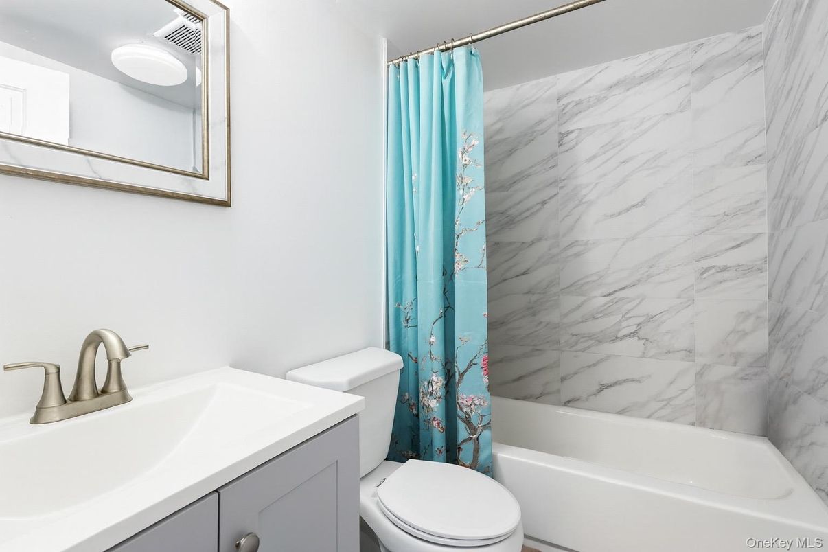 Bathroom, Interior, Marble Walls